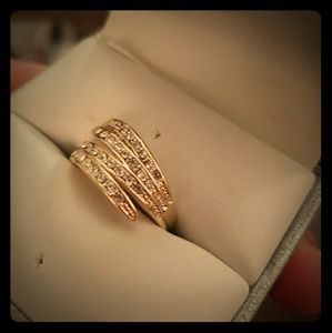 Gold Diamond Ring